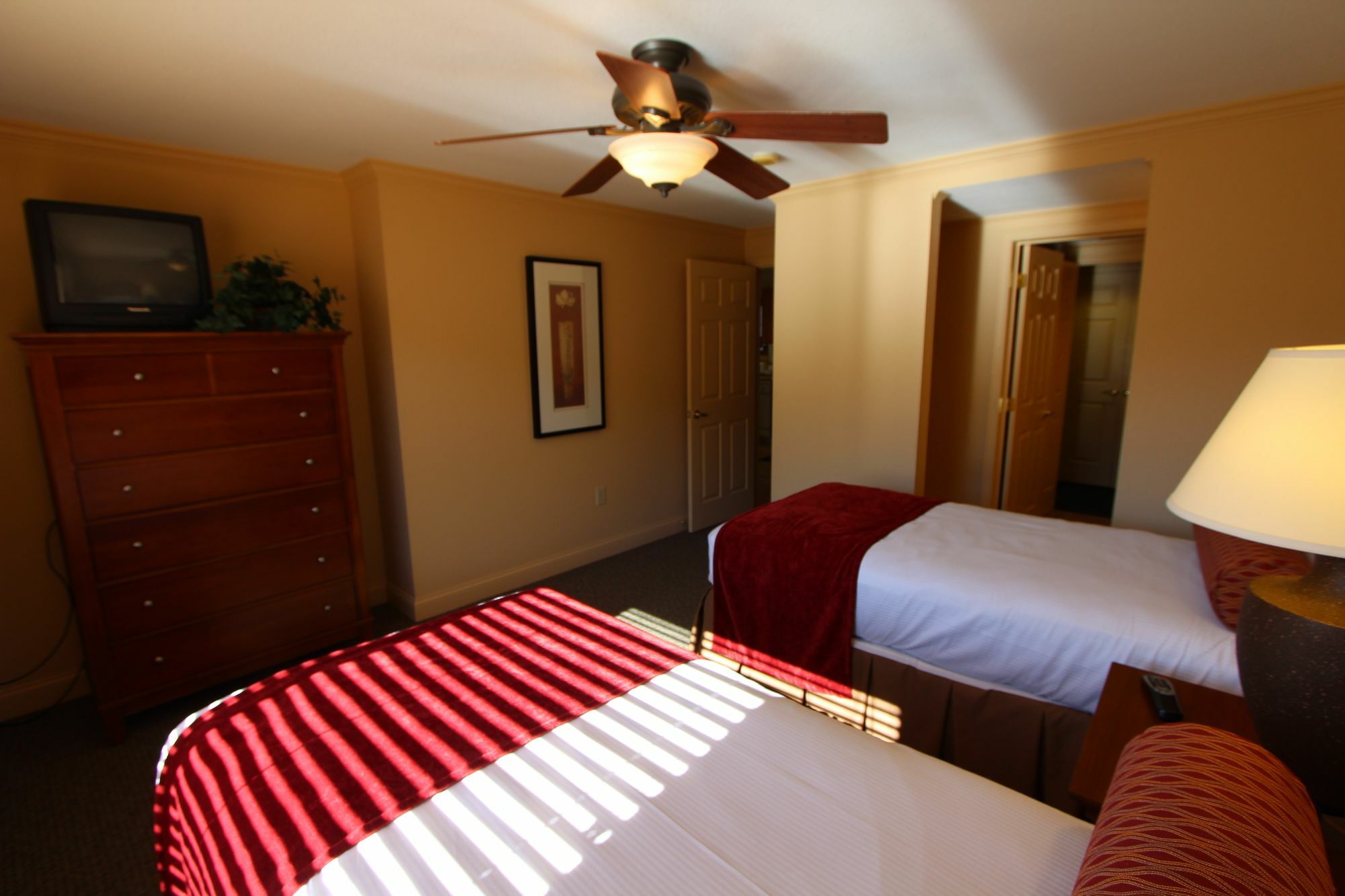 Innseason Resorts Pollard Brook Линкълн Екстериор снимка